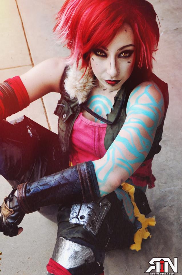 Lilith ~ Borderlands 2 Cosplay by Its Raining Neon â€“ Nerd Porn!