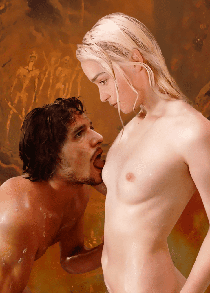 Daenerys targaryen nude